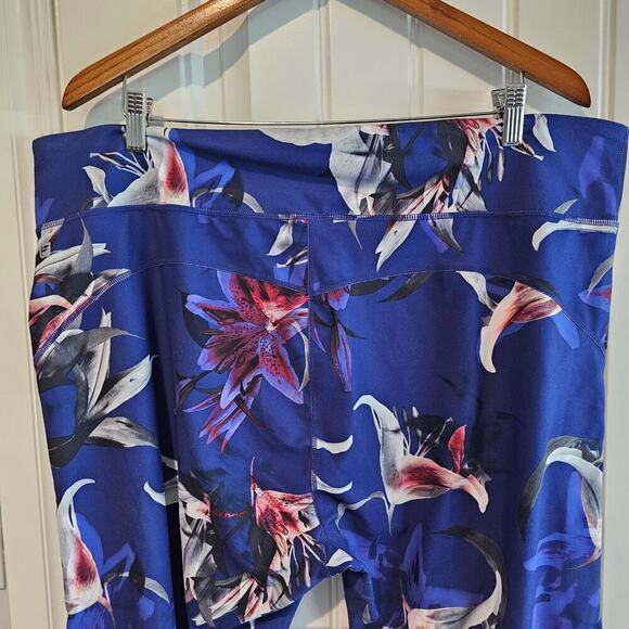 Fabletics PureLuxe Leggings Womens 3X Blue Floral High-Rise Athletic Gym Yoga - Picture 6 of 9